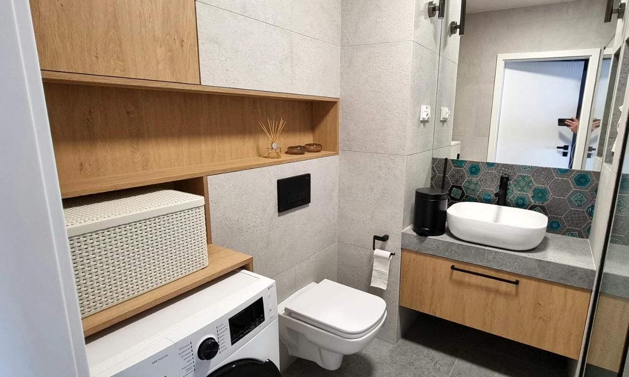 Apartament Z Klasa Apartman Gliwice Kültér fotó